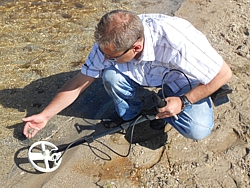 Black Hawk metal detector
